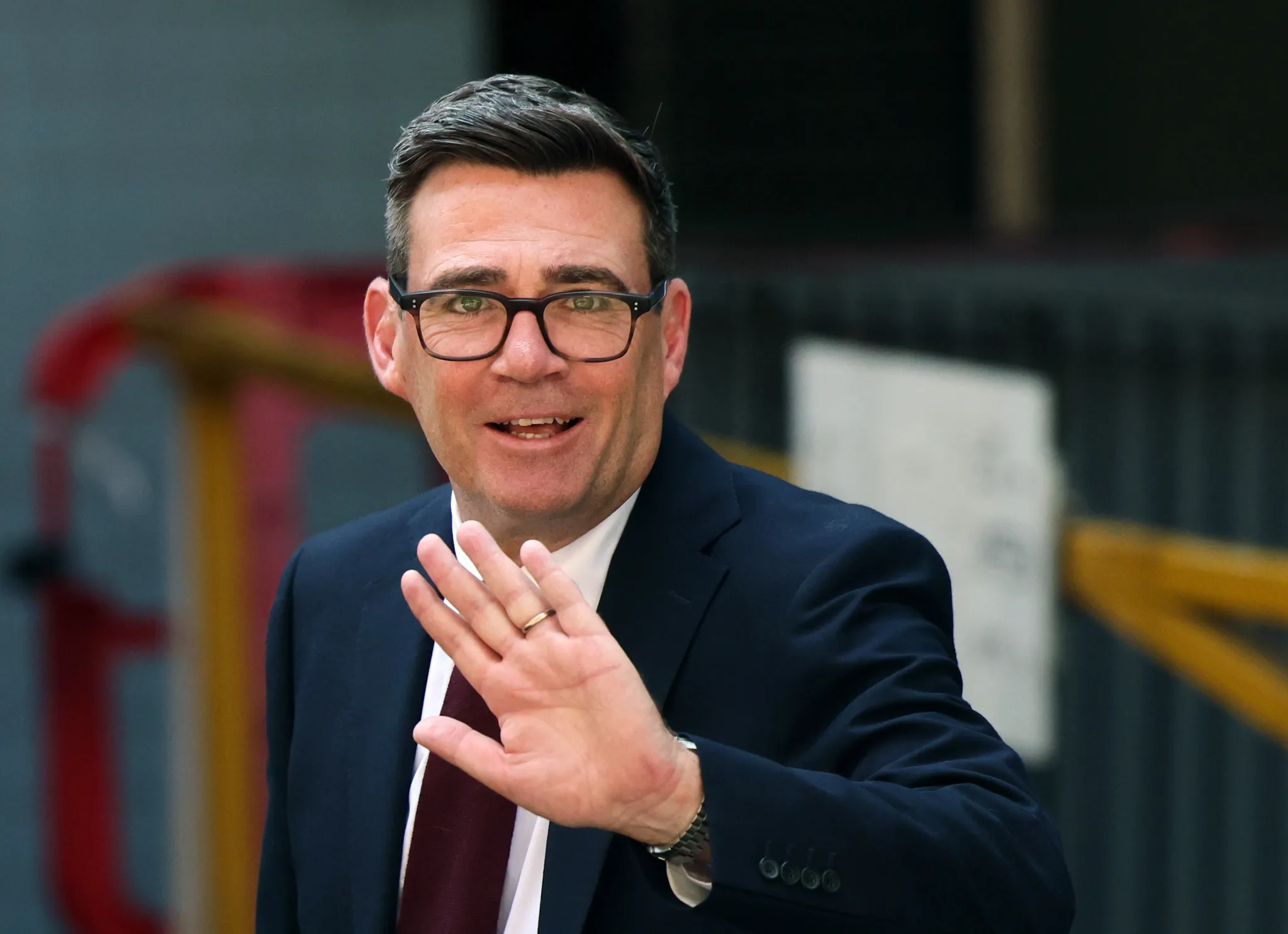 İngiltere'de iktidardaki İşçi Partisi'nin yeni lideri Andy Burnham oldu