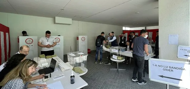 Japonya’daki Türkler sandık başında! Oy verme işlemi başladı
