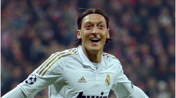 Mesut Özil İsrail’in üzerini çizdi: Filistin’e yeni destek...