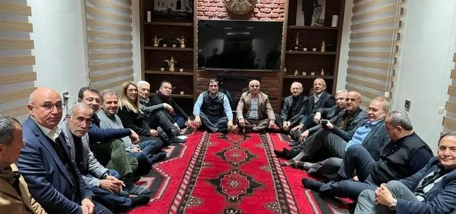 CHP’li heyetin Şanlıurfa’daki depremzede ziyareti Sıra Gecelerine döndü! Meğer selfie çekip keyifli dakikalar geçirmek için gelmişler
