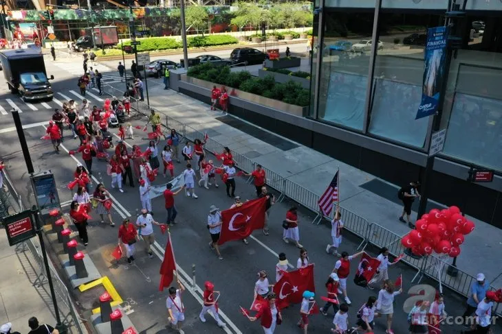 New York’ta 39. Türk Günü Yürüyüşü kutlamaları festival alanında devam etti