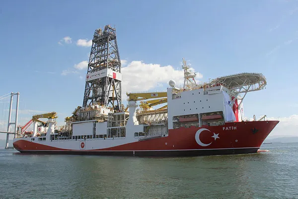 Türkiye'nin sondaj gemisi Fatih Yunanistan'ı korkuttu - 2