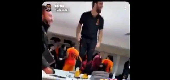 Galatasaray soyunma odasında küfürlü tezahürat! Fenerbahçe derbisi sonrası görüntüler tepki çekti