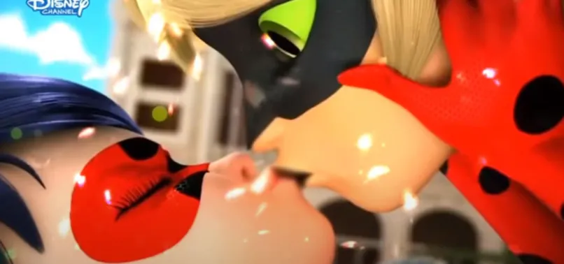 Disney Channel'dan LGBT propagandası! Çizgi dizisi üzerinden geleceğimiz olan çocukları hedefe aldılar