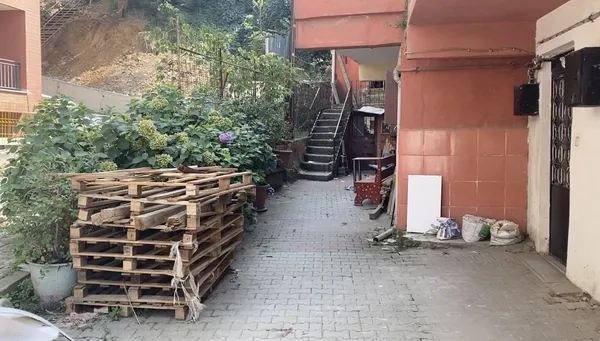 5 yaşındaki çocuk 2. kattan düştü! Feci anlar - 3