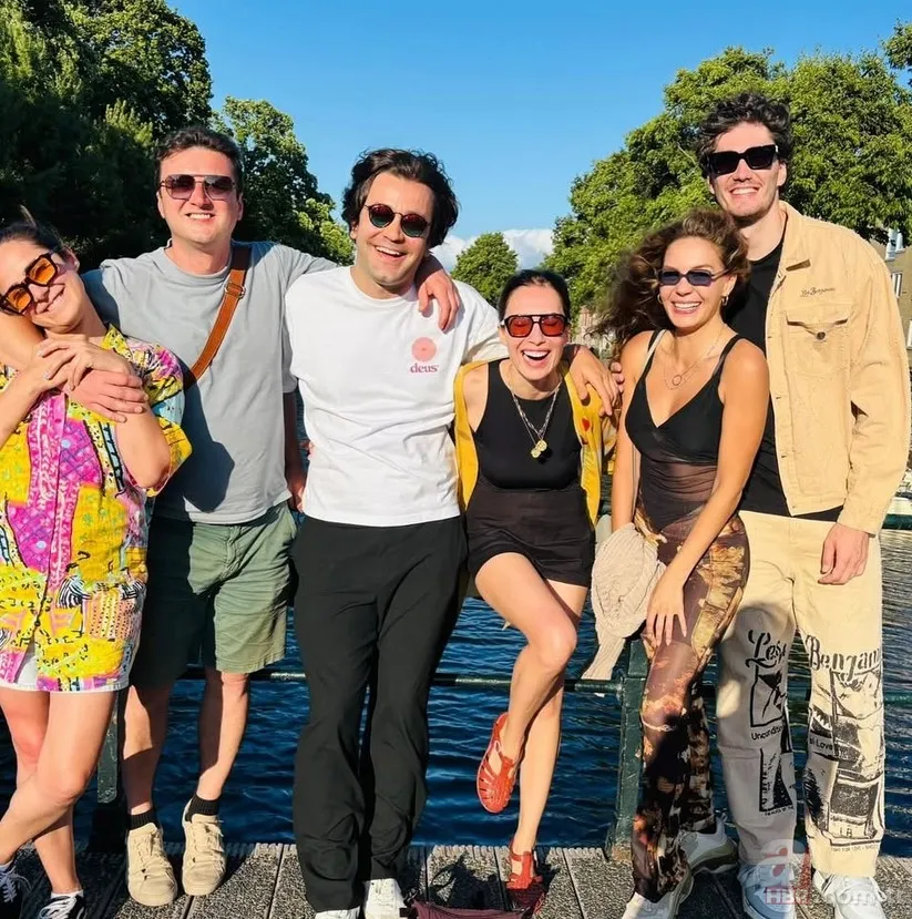 3 yıl önce evlenmişlerdi! Cedi Osman ile Ebru Şahin aşk tazeledi 4