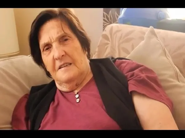 berkcan-guven-anneannesi-sahide-ture-oldu-mu-sahide-ture-kimdir-kac-yasindaydi-1640670673144.jpg Şahide Türe öldü mü, kaç yaşındaydı? Ünlü fenomen Berkcan Güven anneannesi Şahide Türe kimdir, hastalığı neydi? - 3