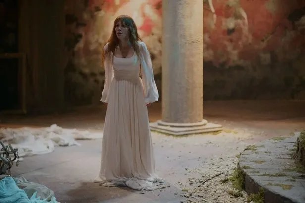 Çöp Adam dizisi oyuncuları kimdir, hangi oyuncu kimi oynuyor? Çöp Adam dizisi gerçek hikaye mi, uyarlama mı?