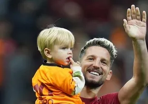 Cinsiyeti belli oldu! Galatasaray'ın yıldızı Mertens 2. kez baba oluyor