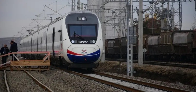 Bir ile daha hızlı tren geliyor