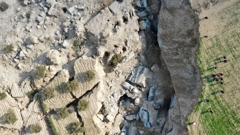 Asrın felaketi yabancıları da dehşet içinde bıraktı! Fay kırığı hakkında dikkat çeken tespit