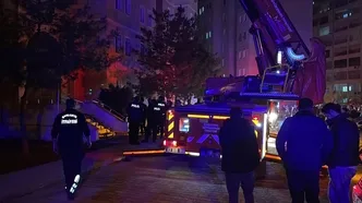 Mahalle sakinlerini korkutan olay: 8 katlı binanın elektrik panosu patladı