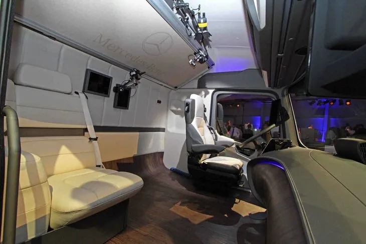 Mercedes-Benz Actros 6x4 2011, 2012, 2013, 2014, 2015, седельный тягач, 4 поколе