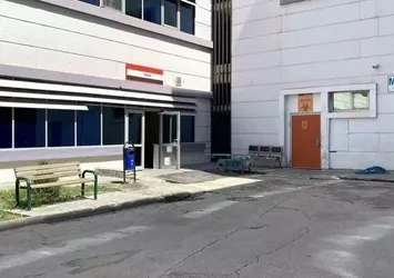 Alkol ve uyuşturucudan hayatını kaybetti