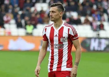Mert Hakan Yandaş'tan flaş paylaşım!