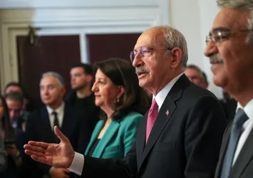 8'li koalisyonun adayı Kemal Kılıçdaroğlu 2.5 ayda en soldan en sağa savruldu! Böyle dönüş görülmedi