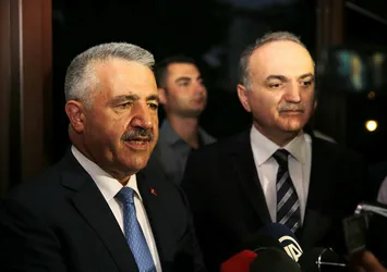 Ulaştırma Bakanı Arslan'dan Wikipedia açıklaması