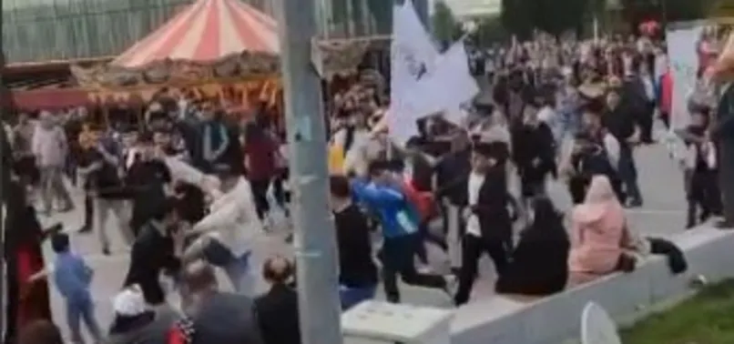 HDP'lilerden alçakça saldırısı: Bursa'da Cumhur İttifakı'na flamalarla vurdular!