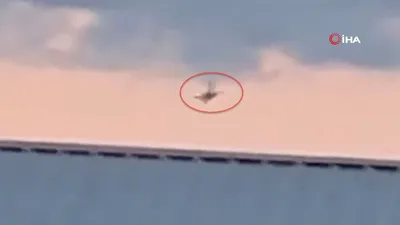 Uçak evin üzerine düştü: 2 ölü