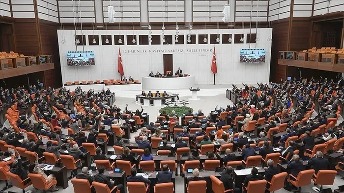 1720237632710.jpeg Tasarruf yasa teklifi TBMM Başkanlığı’na sunuldu! 32 maddeden oluşuyor | Kamuda tek maaş zorunluluğu - 1