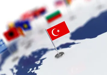 OECD, Türkiye'nin büyüme tahminini yükseltti