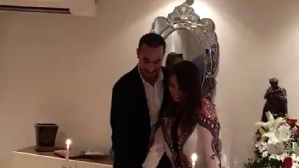 Yeşim Salkım'ın mutlu günü!
