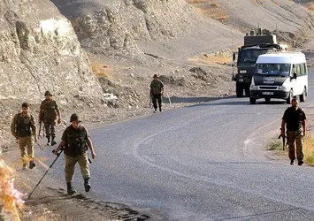 Hakkari'de terör saldırısı: Bir asker şehit