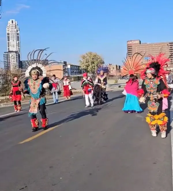 Binlerce İsrailliden Netanyahu’nun evinin önünde protesto! Tüm dünya Filistin için sokaklara döküldü