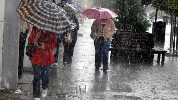 Meteoroloji'den İstanbul'a flaş uyarı! Sağanak yağmur geliyor! İstanbul için saat verildi - 8