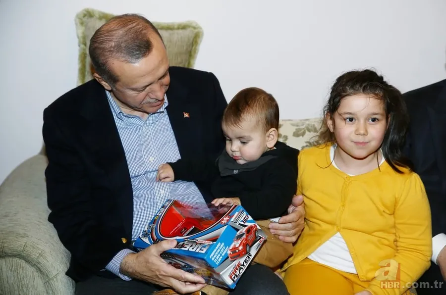 Cumhurbaşkanı Erdoğan’dan 15 Temmuz şehitlerinin ailelerine ziyaret 1