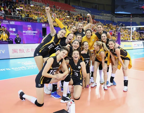 VakıfBank Kadın Voleybol Takımı dünya şampiyonu