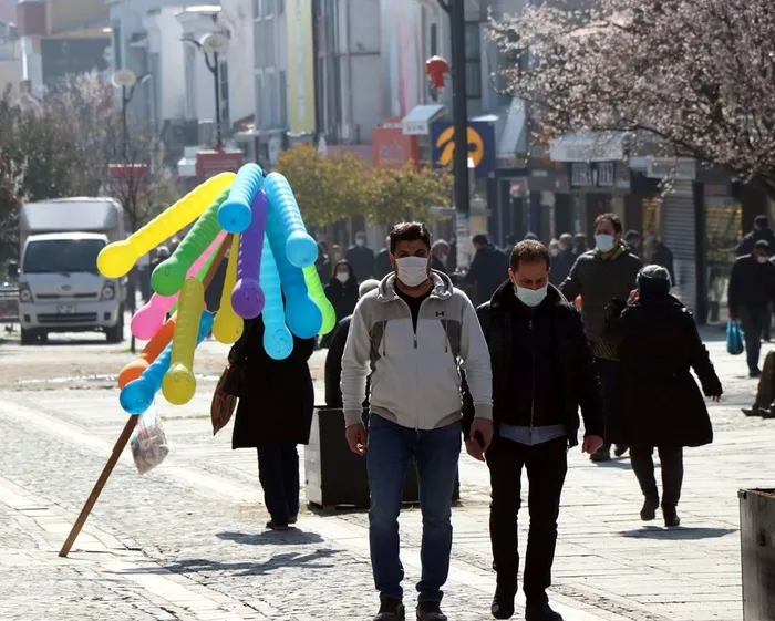 Kırmızı liste yer alan Edirnelilere uyarı! Vali Ekrem Canalp: İki ay hayırsız evlat olun