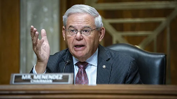 Yunan yandaşı ABD’li senatör Bob Menendez’den Türkiye’ye skandal sözler