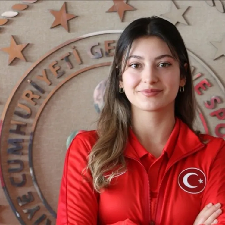 Damla Köse altın madalya kazandı!