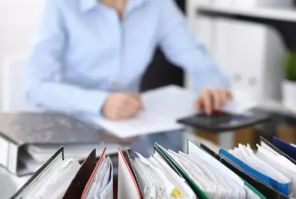 ozel-sektor-bayram-tatili-kac-gun-kurban-bayrami-tatili-9-gun-mu-oldu-2023-idari-izin-ozel-sektoru-kapsar-mi-1686125324071.jpg Özel sektör bayram tatili kaç gün? Kurban Bayramı tatili 9 gün mü oldu? 2023 İdari izin özel sektörü kapsar mı? - 4