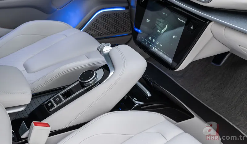 Türkiye'nin yerli ve milli elektrikli otomobili TOGG iddialı geliyor 15