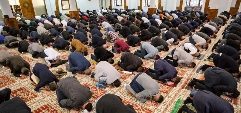 Danimarka’da ilk teravih namazı kılındı