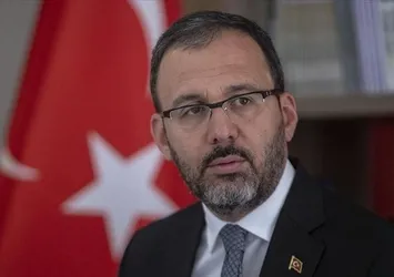 Bakan Kasapoğlu'ndan Anadolu Efes'e tebrik