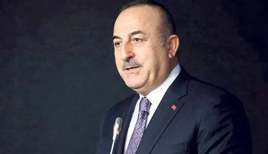 Bakan Çavuşoğlu: Rusya’dan Suriye’ye giden askeri ve sivil uçaklara hava sahasını kapattık
