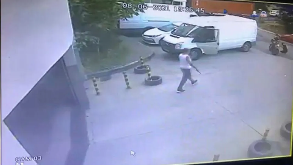 Kağıthane'de dehşet anları! İzlerken kanınız donacak