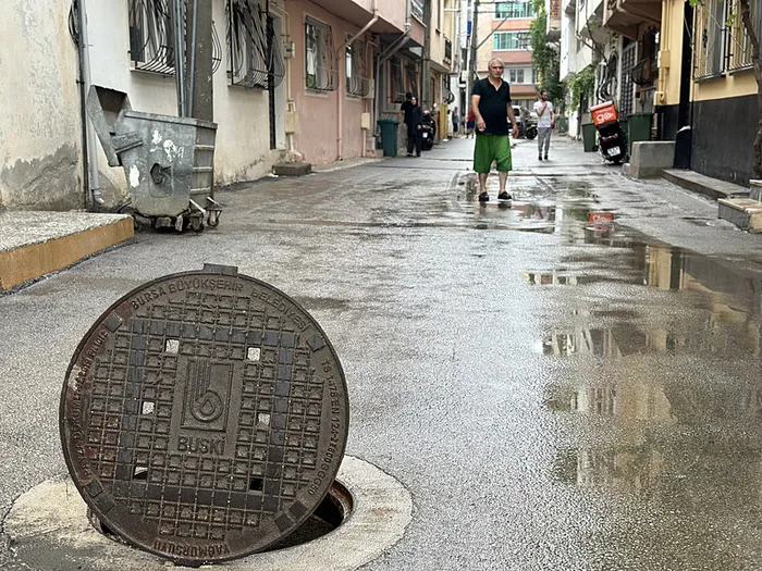 1720764745380.jpg Meteoroloji'den yeni uyarı geldi! Sıcak havalar sonrası sağanak yağış sürecek! İstanbul Ankara İzmir hava durumu... - 2