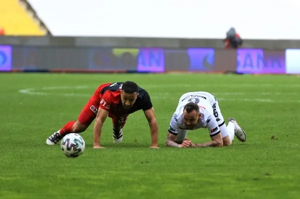 Antep ikinci yarıda açıldı | Gaziantep FK 2-0 Denizlispor MAÇ SONUCU-ÖZET