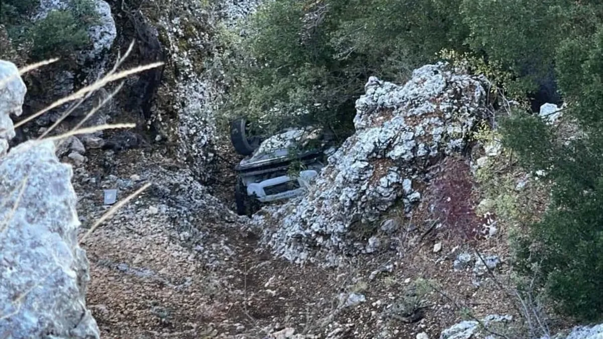 Mersin'de otomobil uçurumdan yuvarlandı: 1 kişi hayatını kaybetti