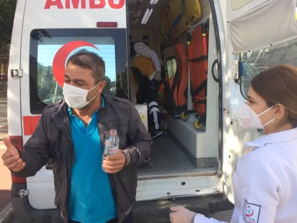 Manisa'da Kovid-19 paniği! Bir anda yere yığıldı - 4