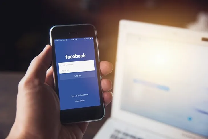 Facebook’tan bir skandal daha! Kameralara gizlice erişip…