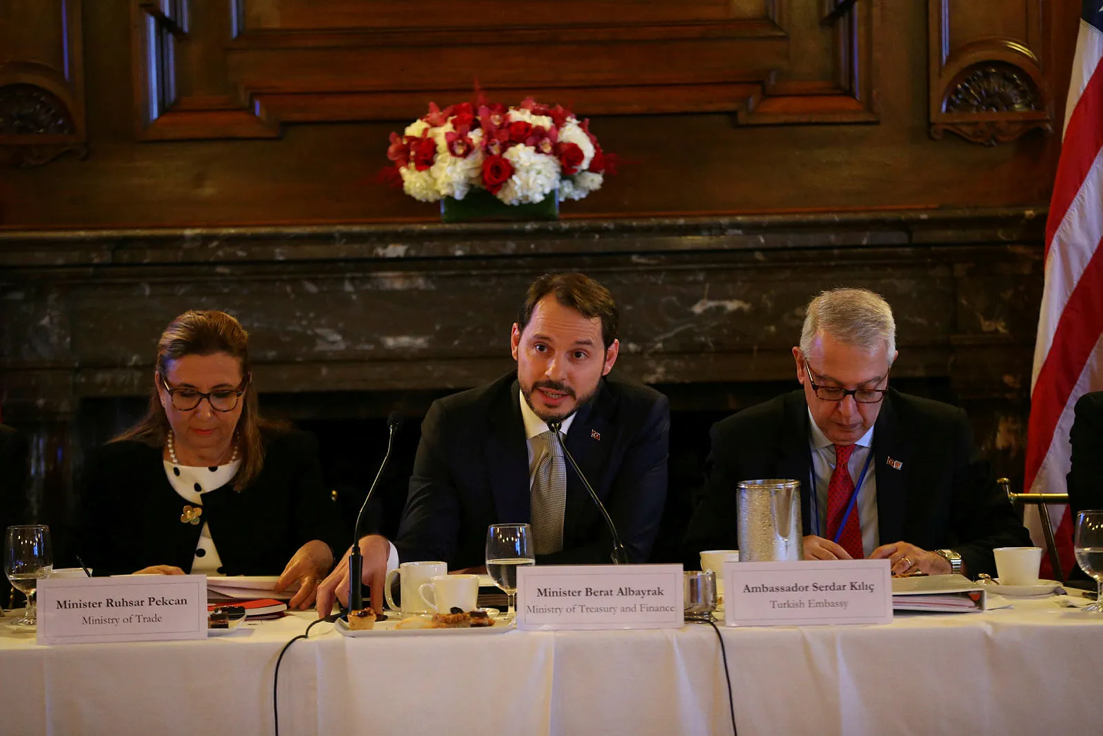 Hazine ve Maliye Bakanı Berat Albayrak'tan Amerikalı iş adamlarıyla buluşmasında flaş açıklamalar
