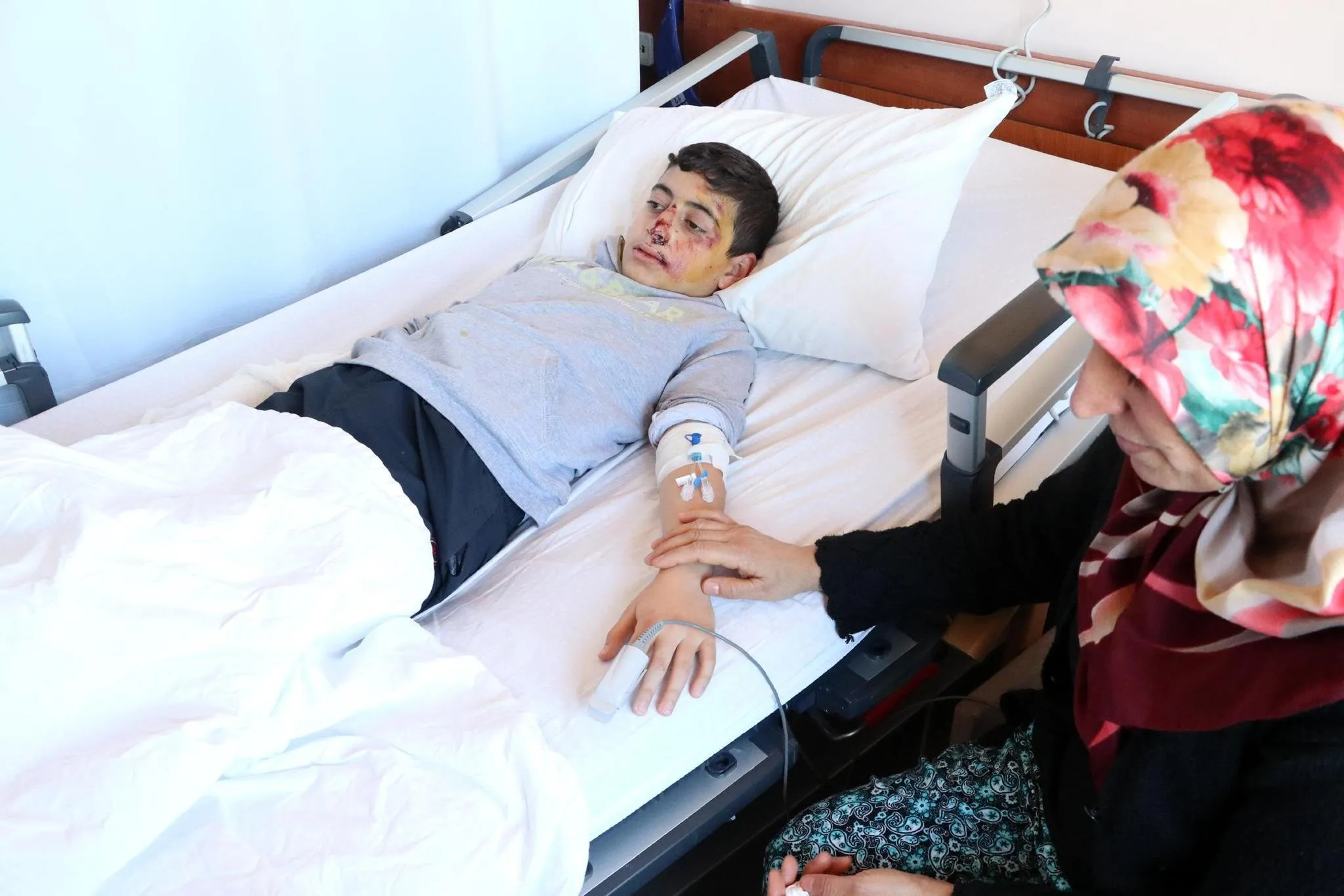 Elazig Daki Depremde Yaralanan Vatandaslar Deprem Anini Anlatti