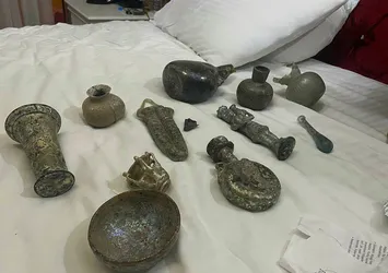 13 parça tarihi eser İstanbul'da ele geçirildi