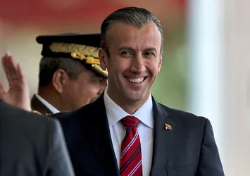 ABD Maduro'ya en yakın ismi 'kara liste'ye ekledi