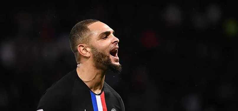 Galatasaray PSG'nin yıldızı Layvin Kurzawa'ya talip oldu